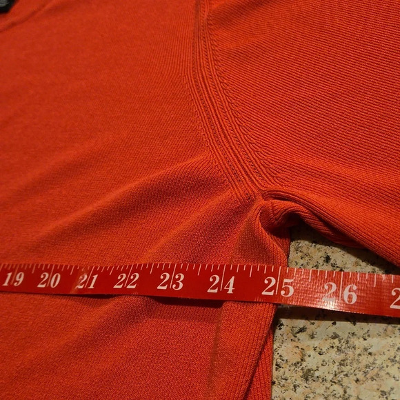 Maggie Barnes Top Stretchy Ribbed Fabric w/ Cut out Women size 2X - Picture 4 of 8